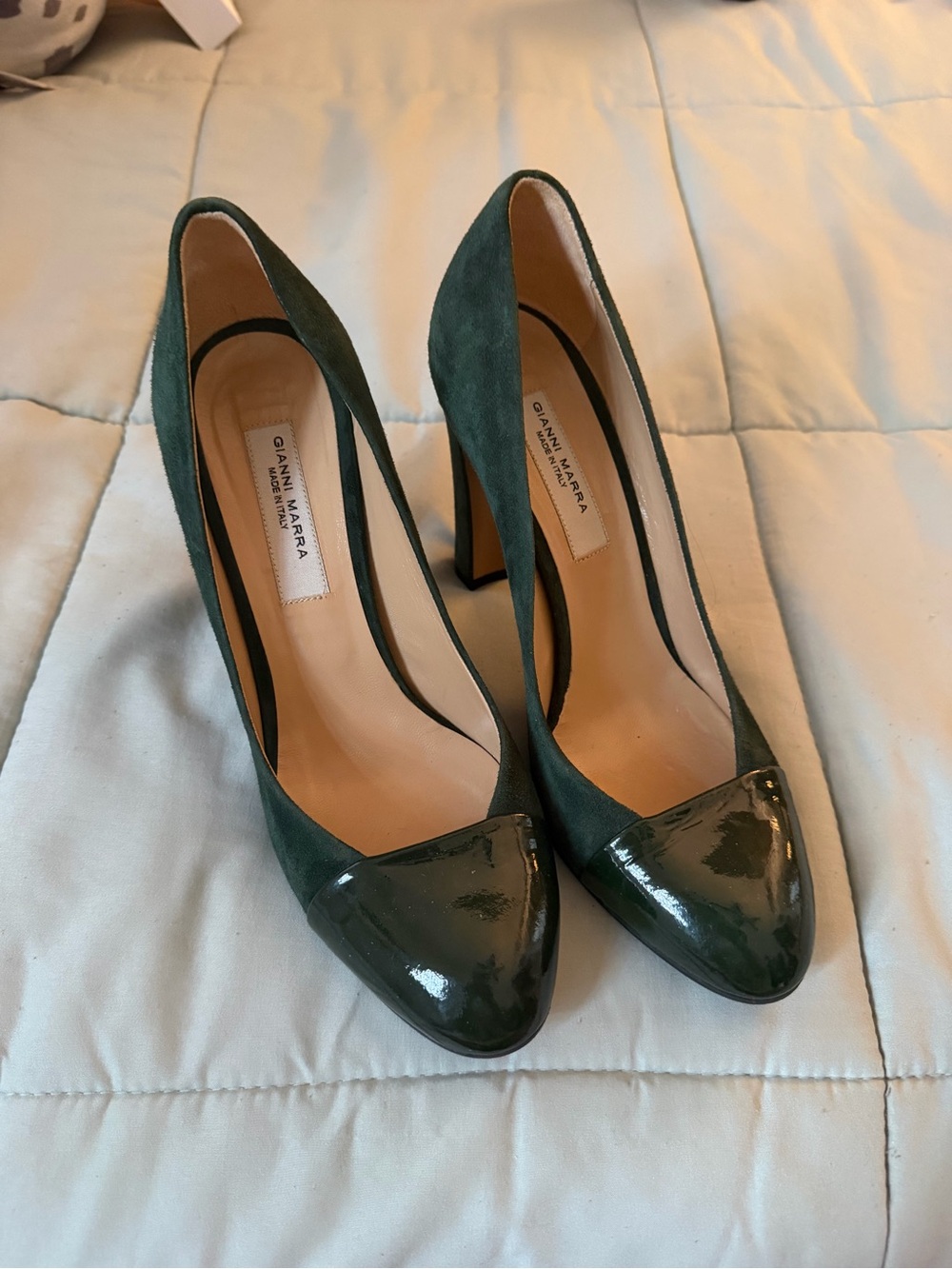 Gianni Marra green suede and patent leather cap toe heels Size 39